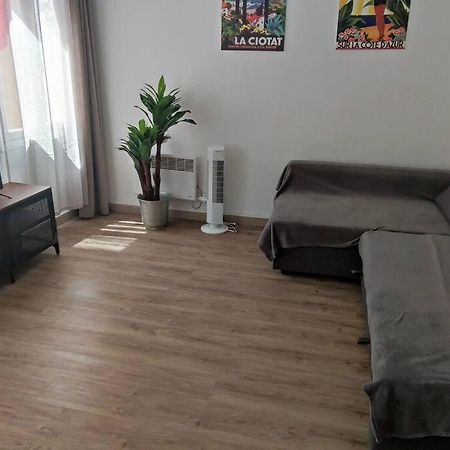 Apartamento Appart De Charme Plein Centre La Ciotat Exterior foto